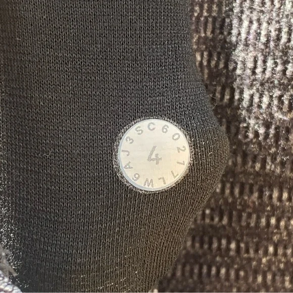 Lululemon Wunder Under Hi-Rise Tight 17" Crackle Jaquard Black White Size 4 - Picture 8 of 8